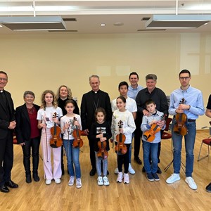 Zagrebački nadbiskup susreo se sa sudionicima projekta Violinmusic4all